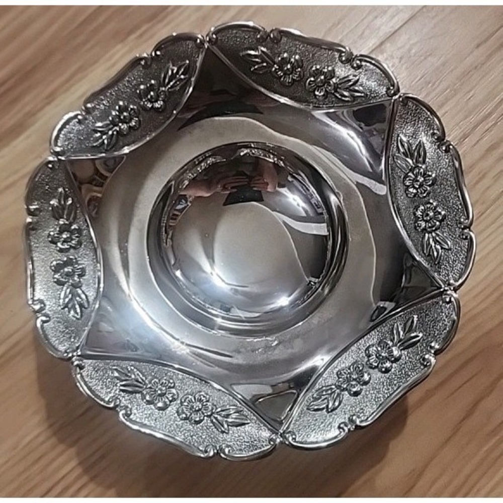 Godinger Silver Art Co. Trinket Bowl Silverplate Footed Floral Design 7.5 Decor